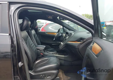 2015 Lincoln Mkc из США, поврежденный, VIN 5LMTJ2AH5FUJ46866